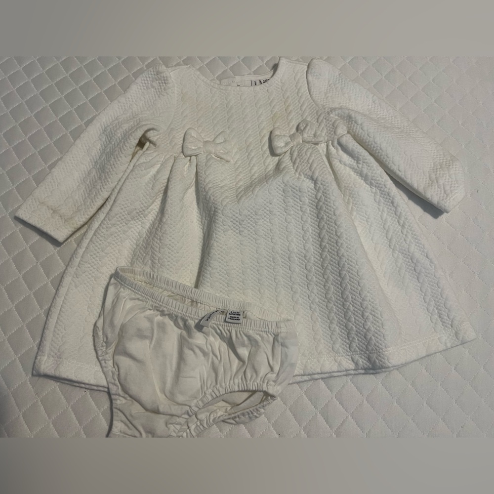 Janie and Jack white baby girls dress size 6-12 months